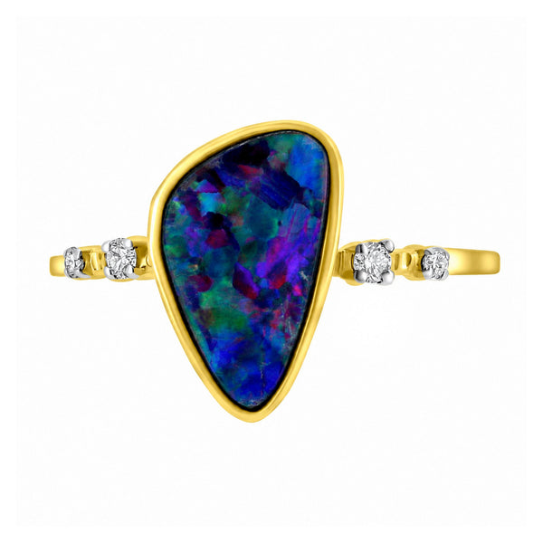 14ct yellow gold 1.71ct opal doublet & 0.06ct diamond ring
