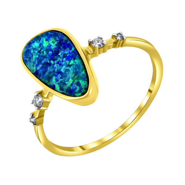 14ct yellow gold 1.75ct opal doublet & 0.06ct diamond ring