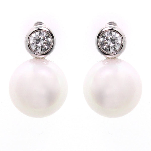 18ct white gold 6mm Akoya pearl & 0.10ct diamond earrings