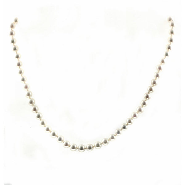 18ct white gold 18" 5.5mm x 6.0mm Akoya AAA pearl necklace