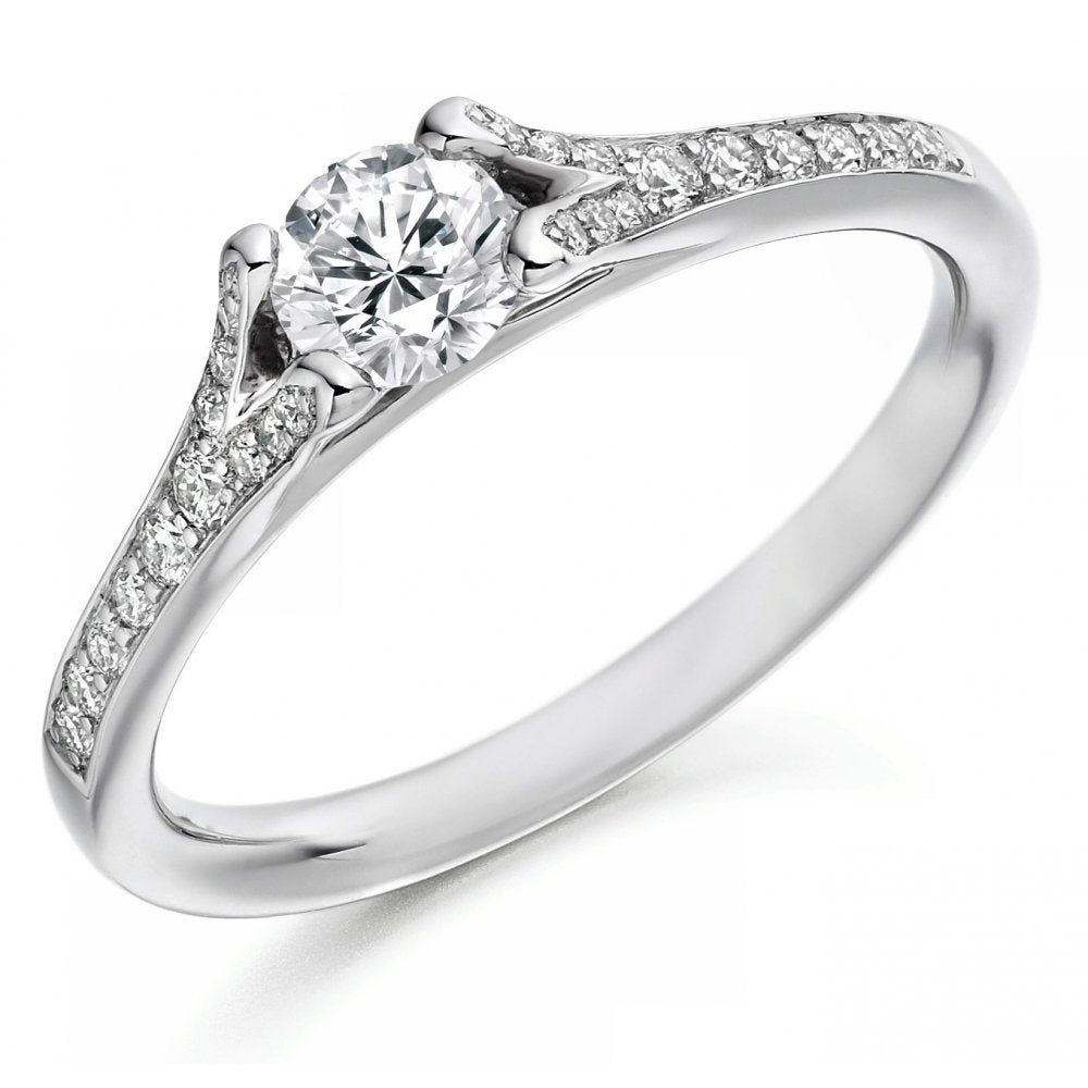 Platinum 0.30ct E SI1 GIA round briliant cutl diamond ring