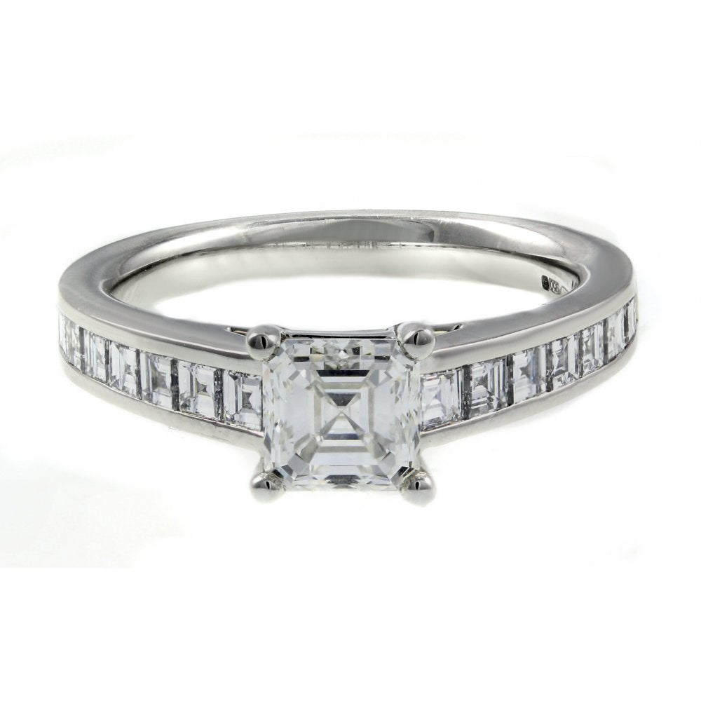 Platinum 0.52ct G VS2 IGI asscher cut diamond ring