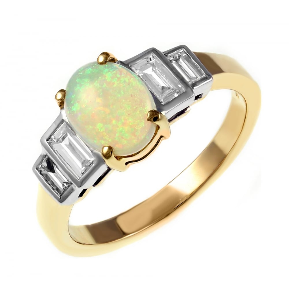 18ct yellow gold 0.34ct opal & 0.20ct diamond ring