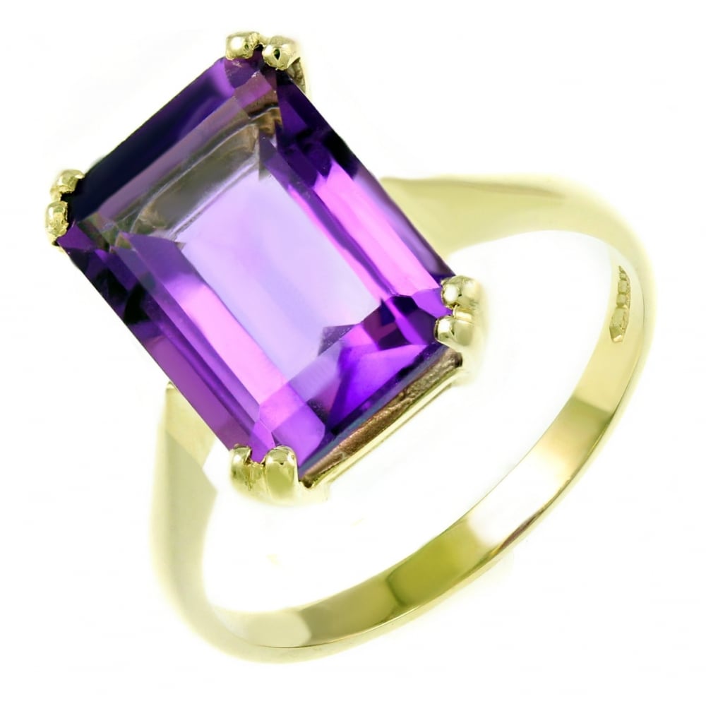 9ct yellow gold 14mm x 10mm emerald cut amethyst ring