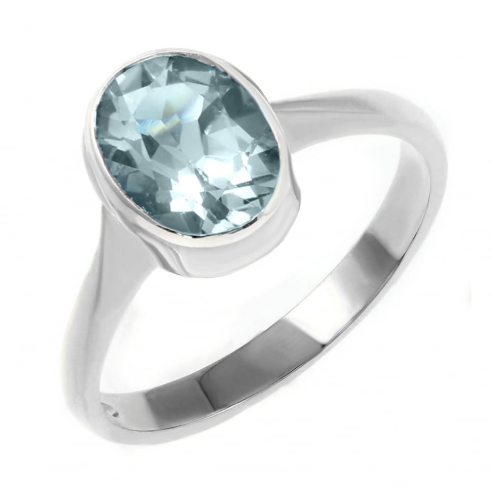 9ct white gold 9mm x 7mm oval aquamarine ring