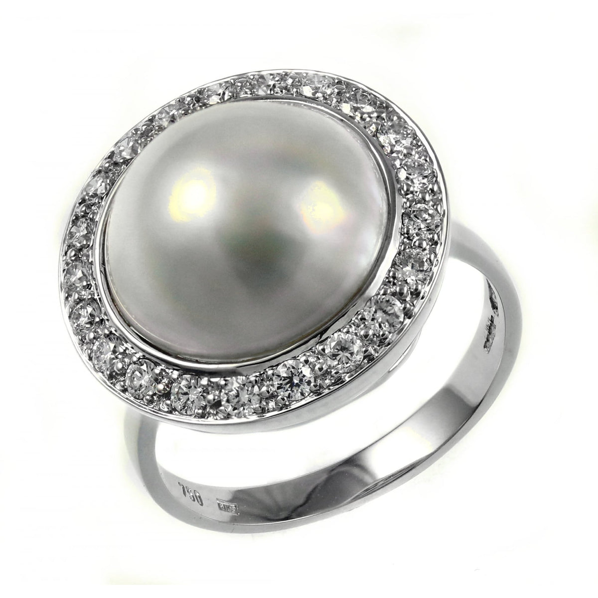 18ct white gold South Sea 13mm marbe pearl & 0.42ct diamond ring