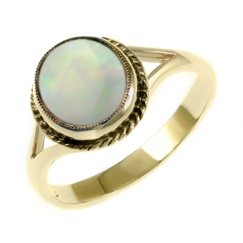 9ct yellow gold 9mm x 7mm oval opal ring