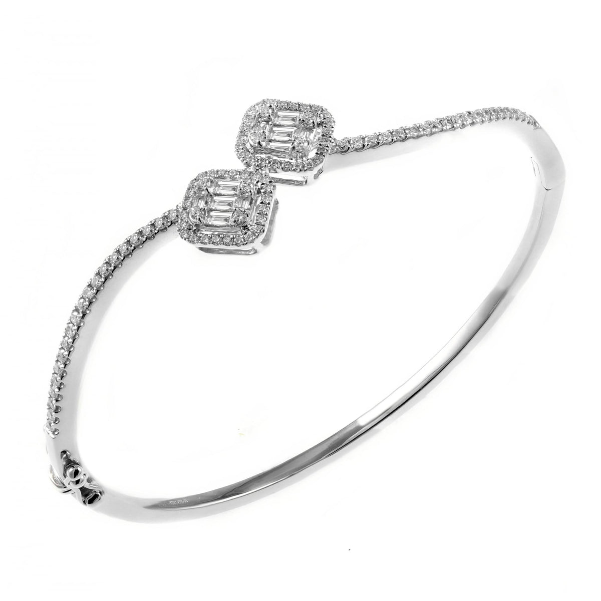 18ct white gold 1.13ct diamond cluster twist bangle