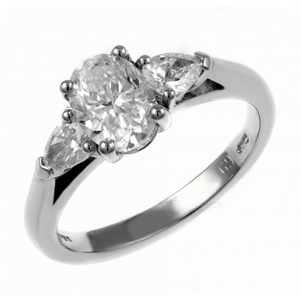 Platinum 1.00ct D VS2 GIA oval diamond ring