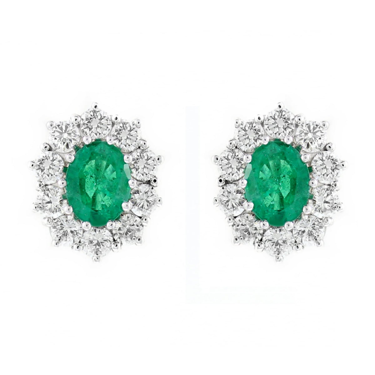 18ct white gold 3.21ct emerald & 2.82ct diamond cluster earrings