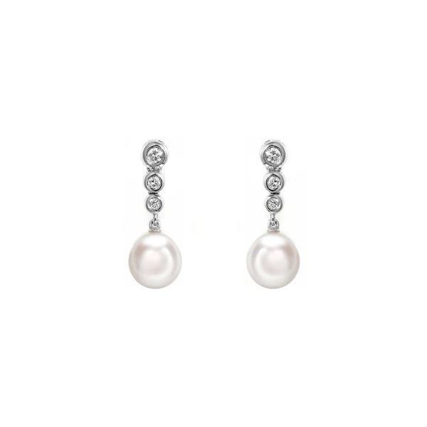18ct white gold 7.5mm x 8mm Akoya pearl 0.24ct diamond earrings