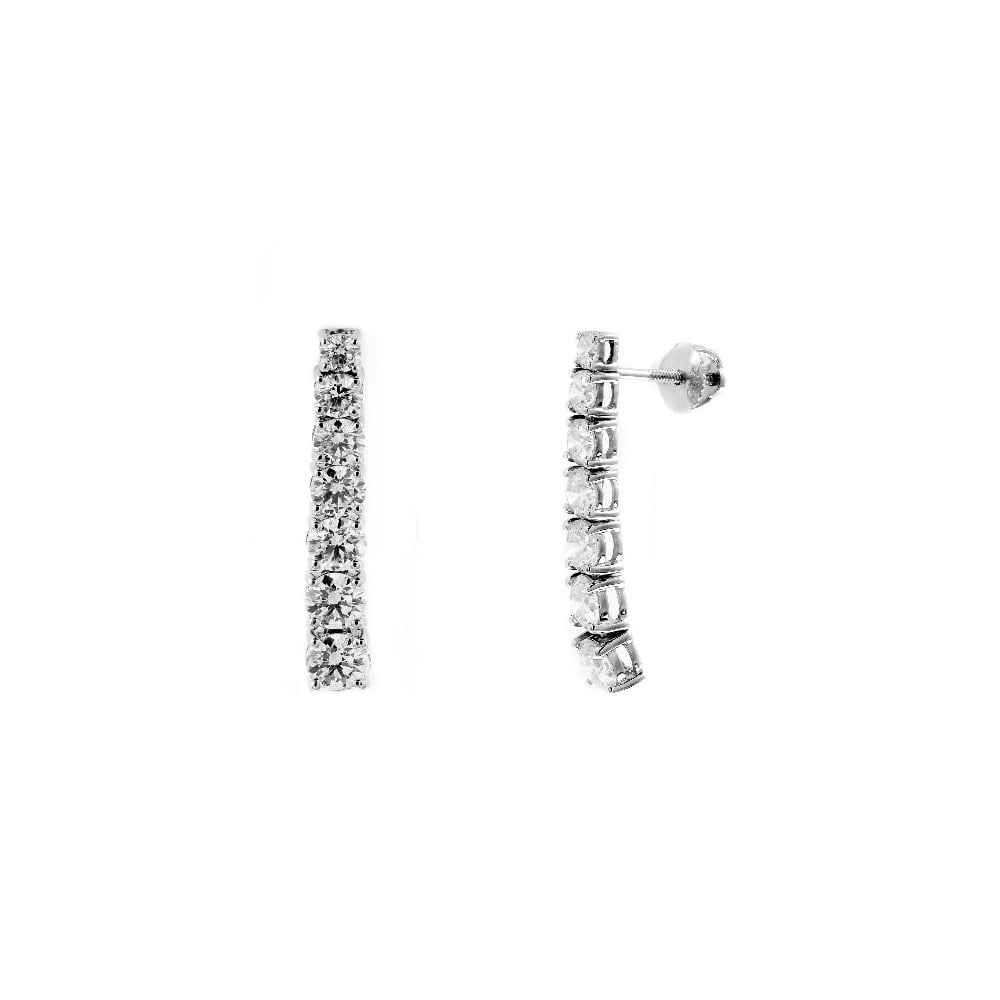 18ct white gold 3.38ct graduated diamond drop earrings