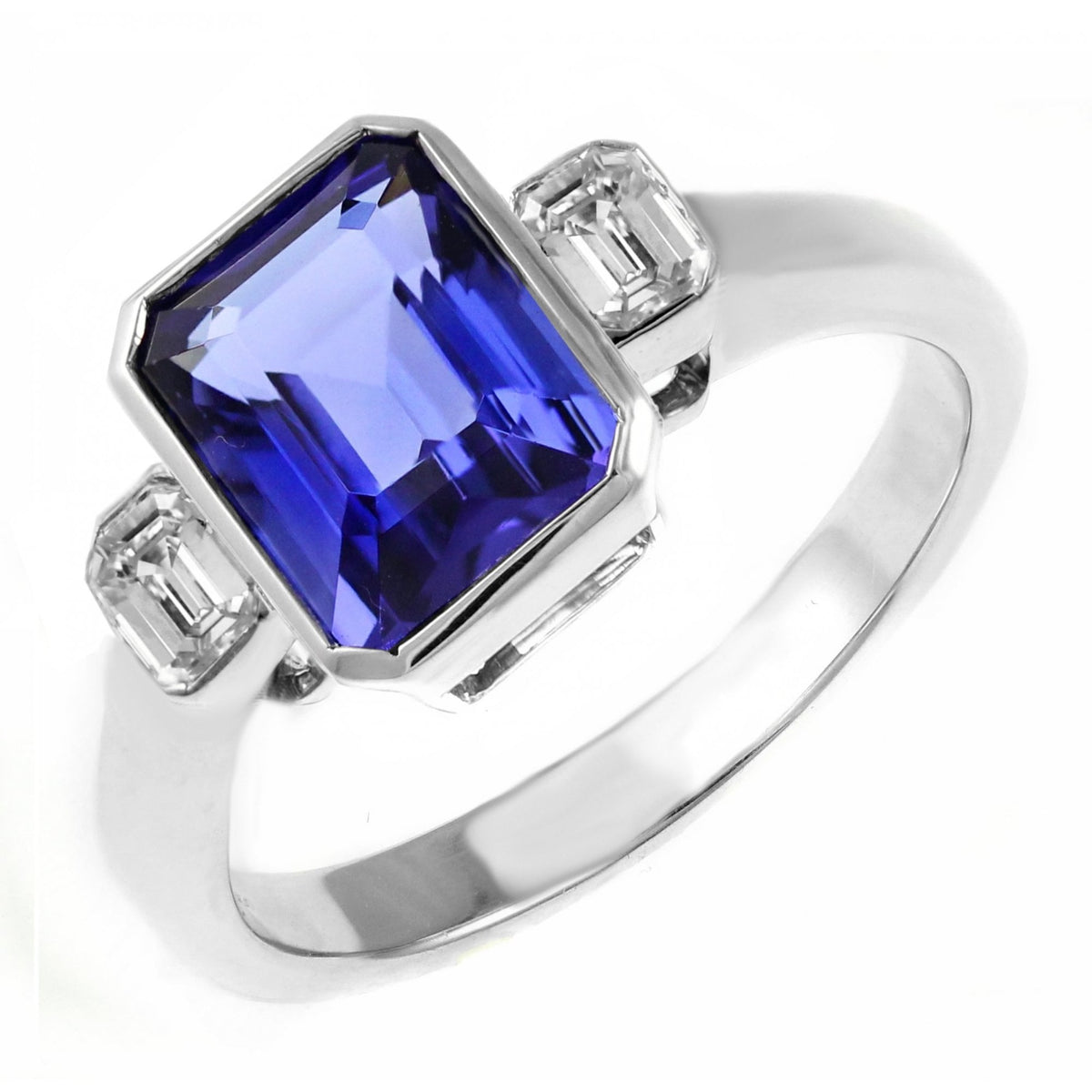 18ct white gold 2.60ct tanzanite & 0.41ct diamond ring