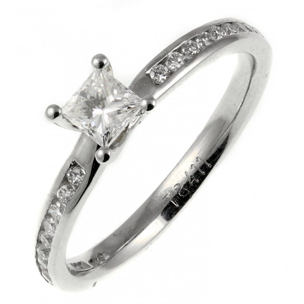 Platinum 0.30ct D VS1 EGL princess cut diamond ring