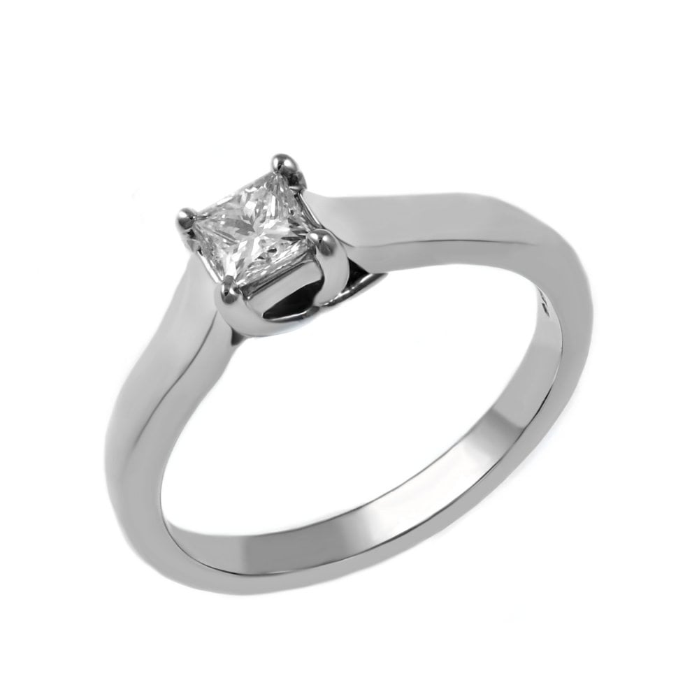Platinum 0.26ct E VS2 GIA princess cut diamond ring