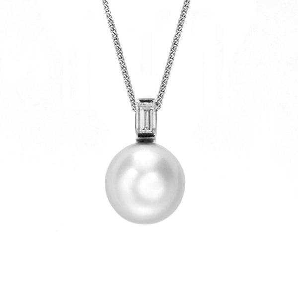 18ct white gold 10.5mm Tahitian pearl & 0.27ct diamond pendant