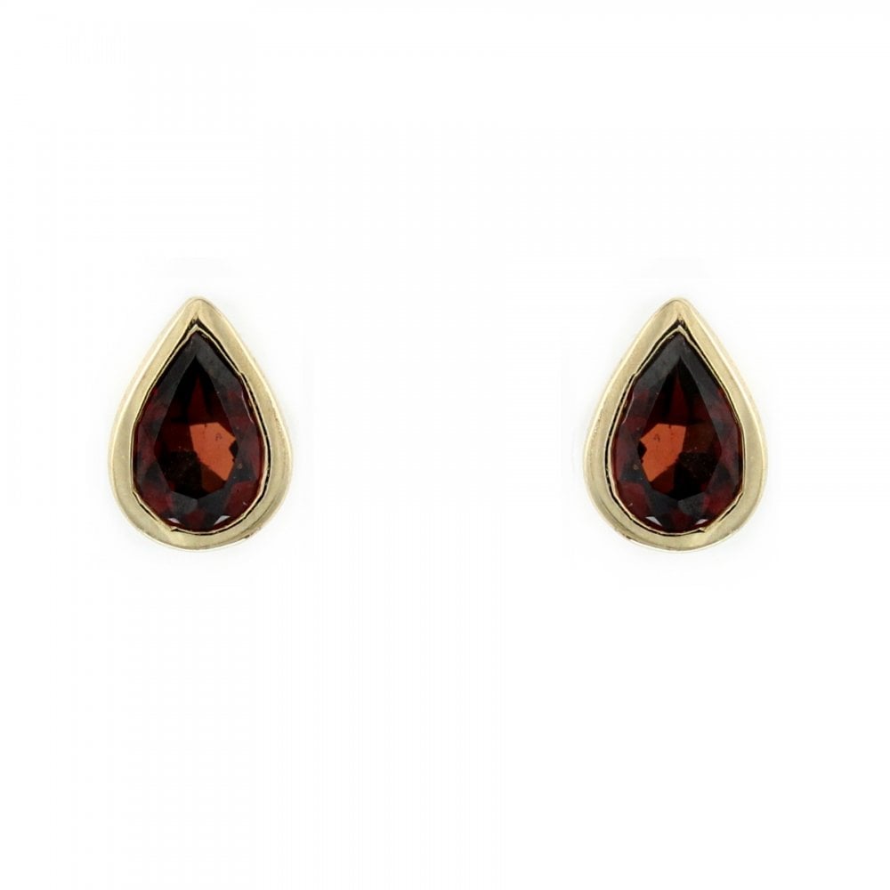 9ct yellow gold 7mm x 5mm pear garnet stud earrings