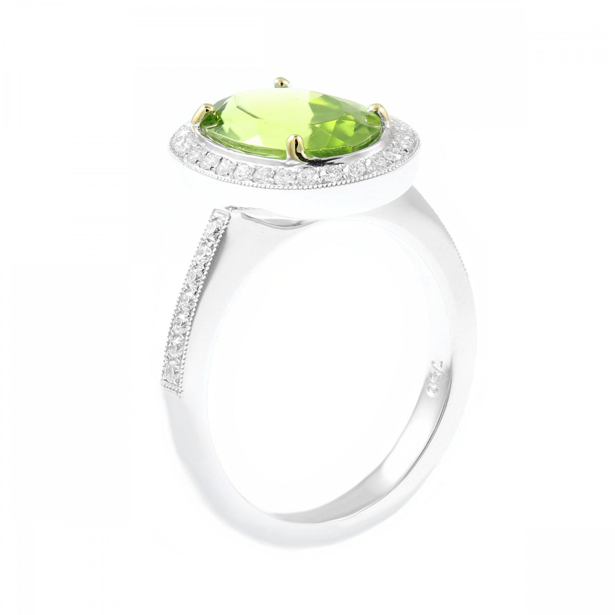 18ct white gold 4.00ct peridot & 0.34ct diamond cluster ring