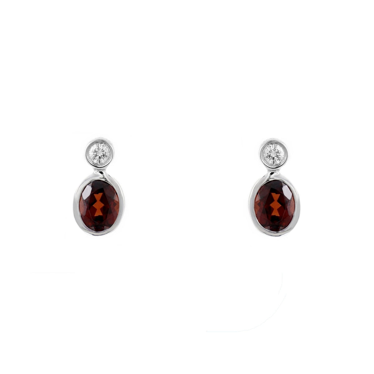 18ct white gold 0.97ct garnet & 0.06ct diamond stud earrings