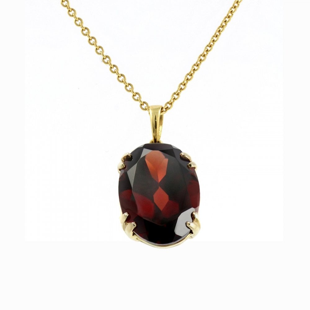 9ct yellow gold 14mm x 10mm oval garnet pendant