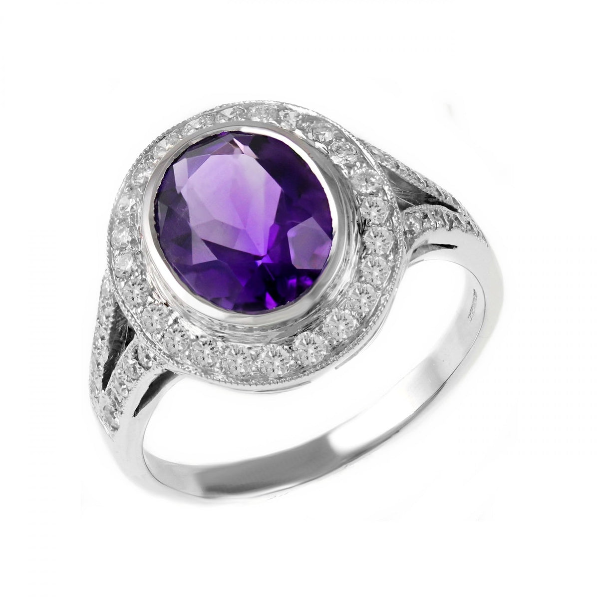18ct white gold 2.22ct amethyst & 0.46ct diamond cluster ring