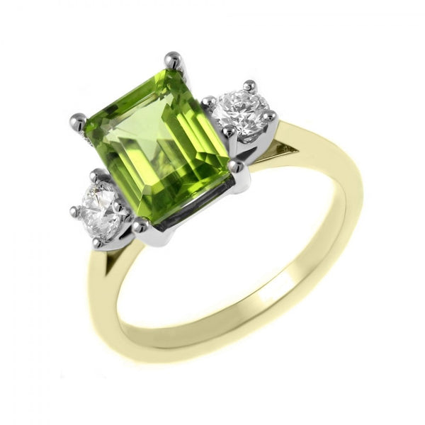 18ct yellow gold 2.46ct peridot & 0.41ct diamond 3 stone ring
