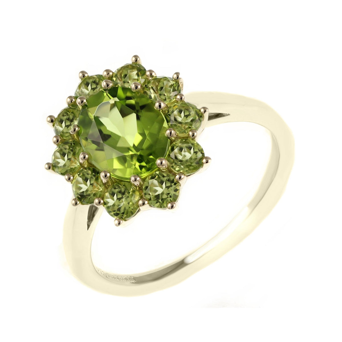 9ct yellow gold 9mm x 7mm peridot cluster ring
