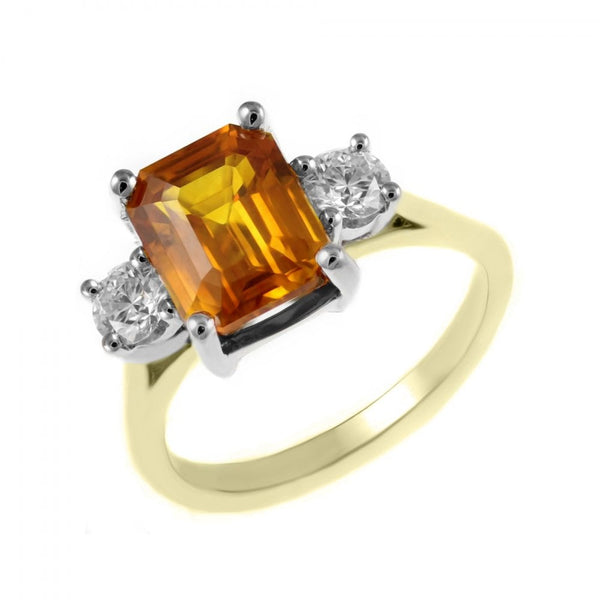 18ct yellow gold 3.03ct orange sapphire & 0.40ct diamond ring