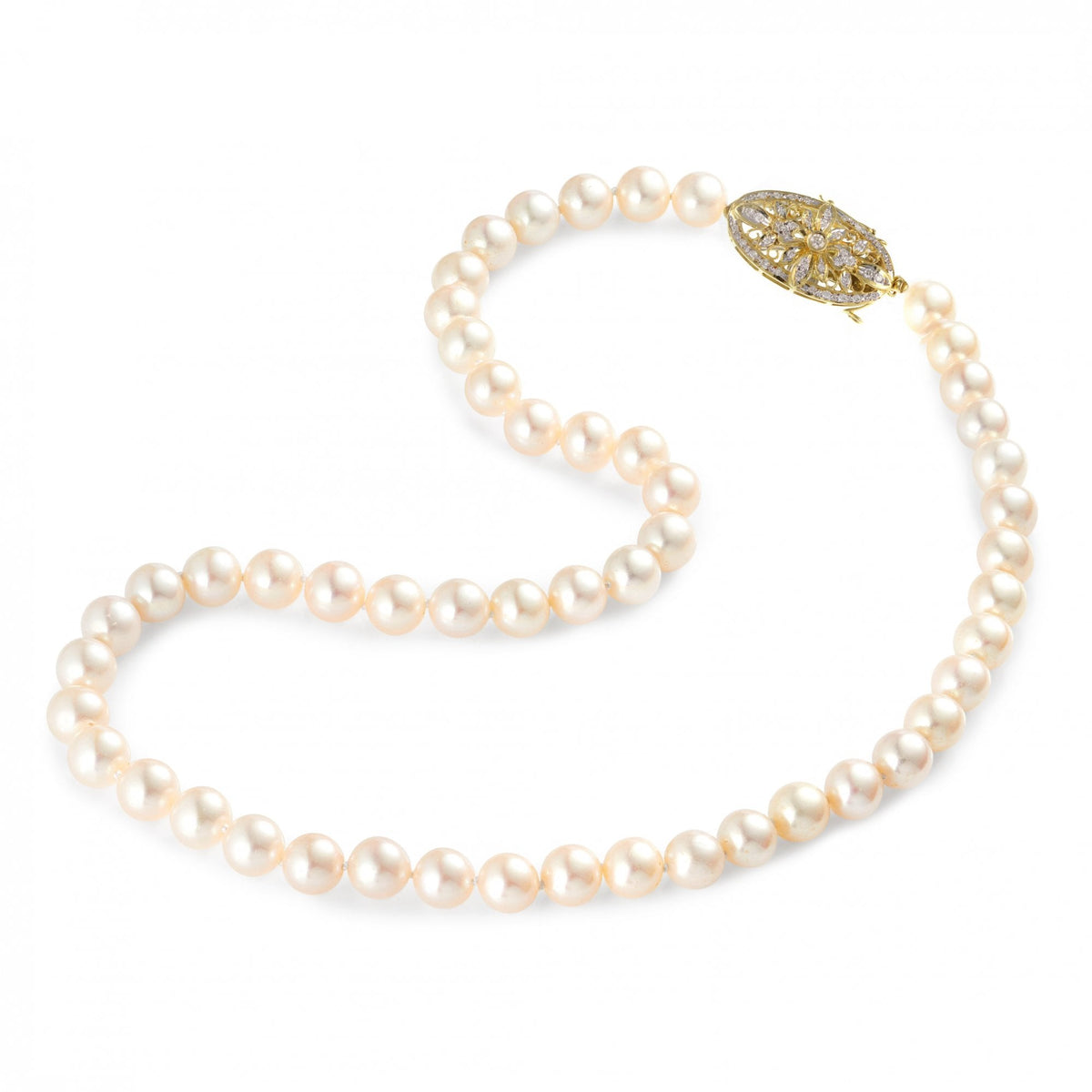 18ct yellow gold Akoya 7.5mm x 8.0mm & 0.33ct diamond necklace