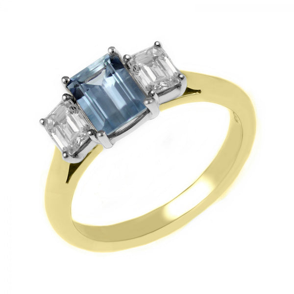 18ct yellow gold 0.83ct aquamarine & 0.66ct diamond ring
