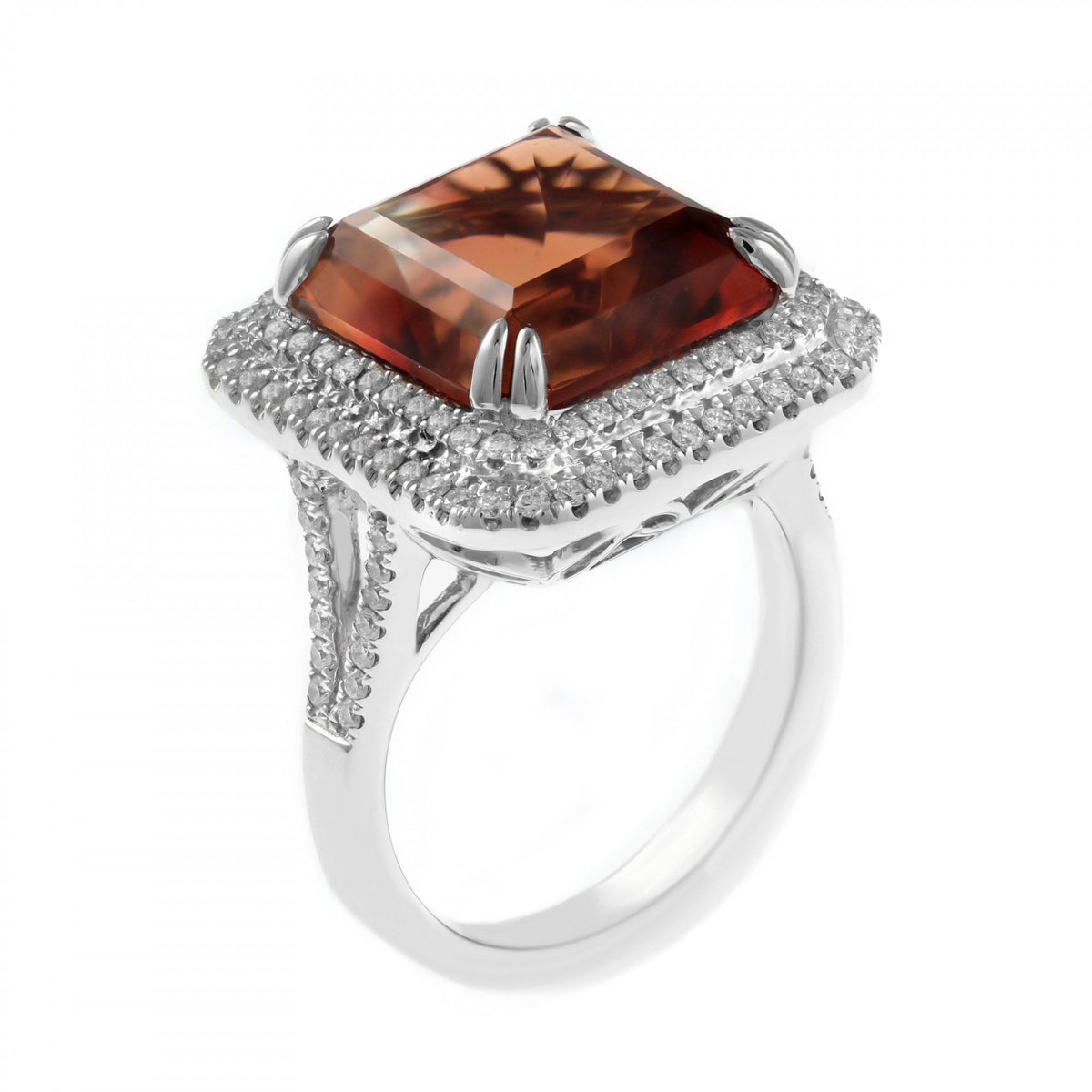 18ct white gold 10.44ct sunstone & 0.71ct diamond ring