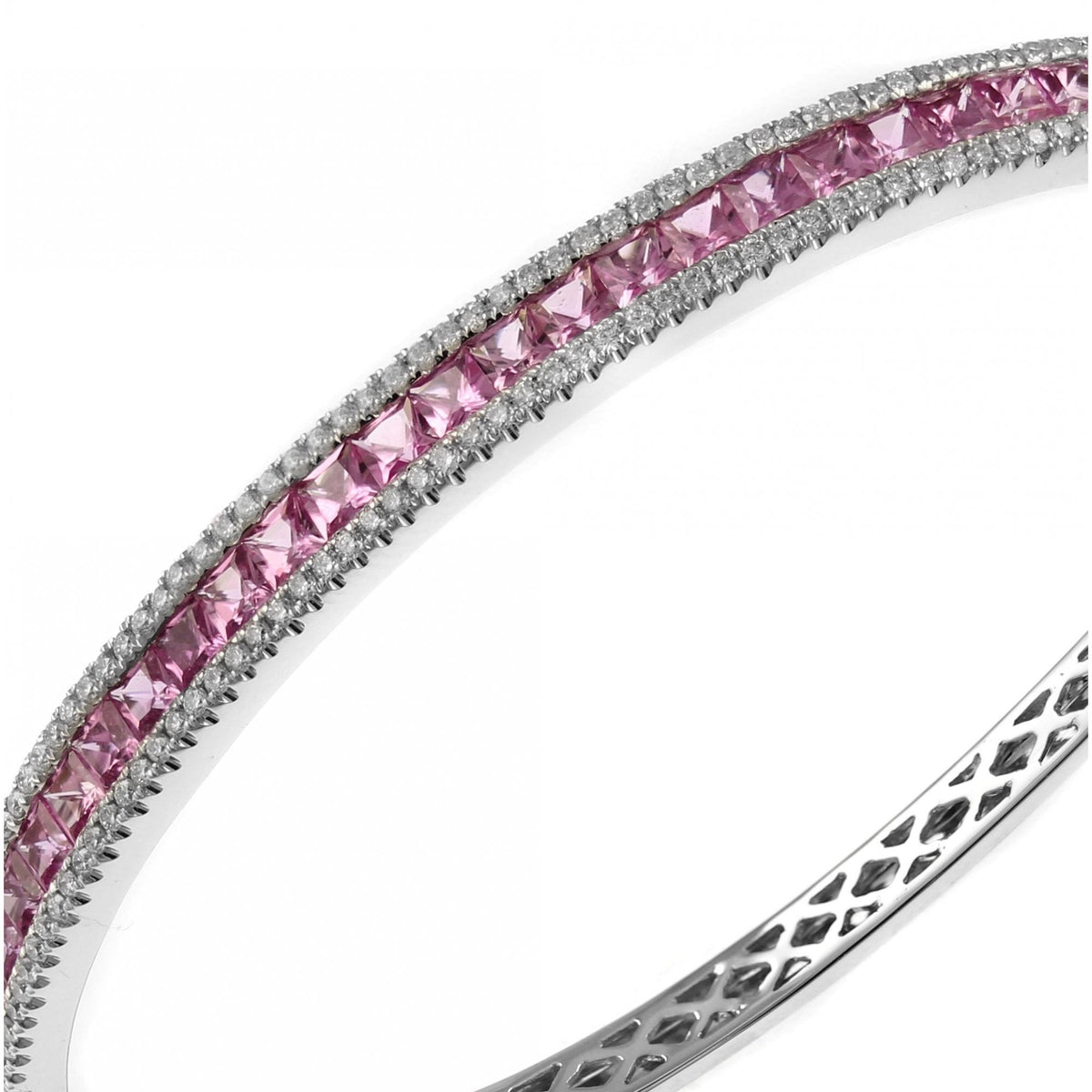 18ct white gold 4.56ct pink sapphire & 0.90ct diamond bangle
