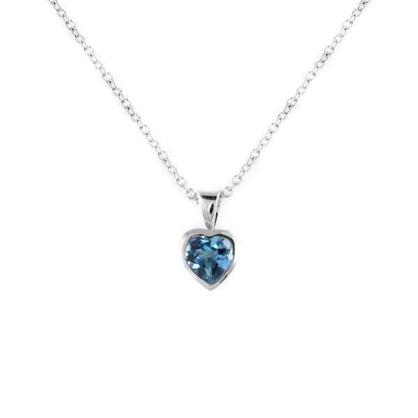 9ct white gold 7x7mm heart shape blue topaz pendant