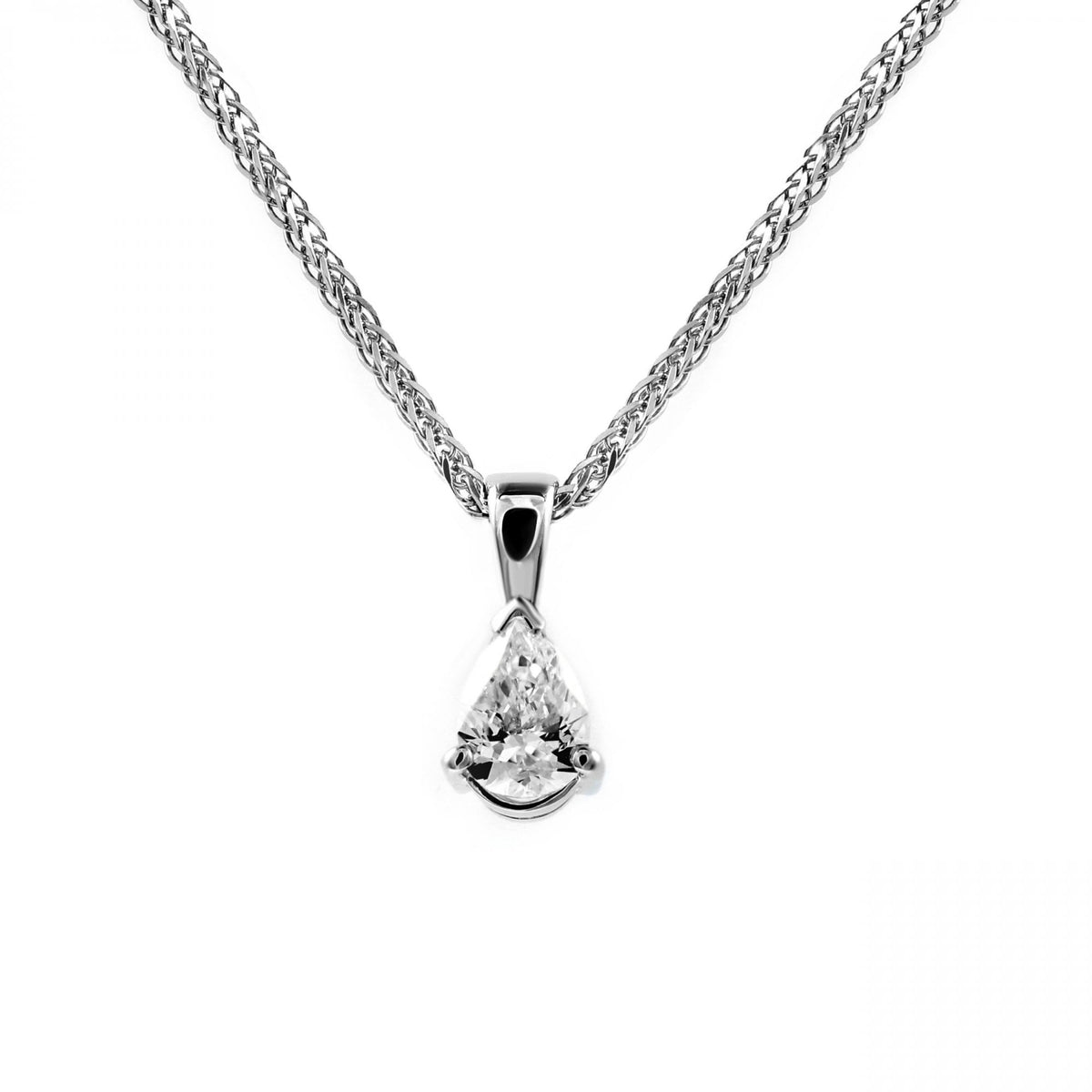 18ct white gold 0.34ct oval cut diamond pendant