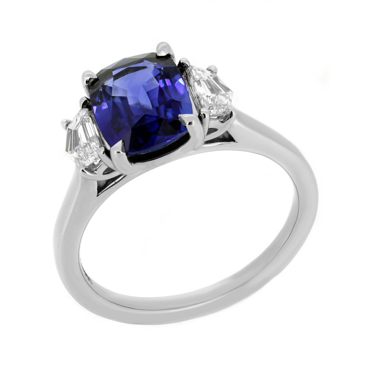 Platinum 2.62ct sapphire & 0.50ct diamond 3 stone ring