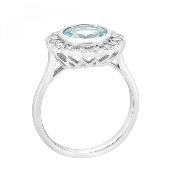 18ct white gold 1.60ct aquamarine & 0.50ct diamond cluster ring