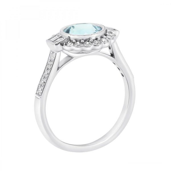 18ct white gold 1.36ct aquamarine & 0.43ct diamond cluster ring
