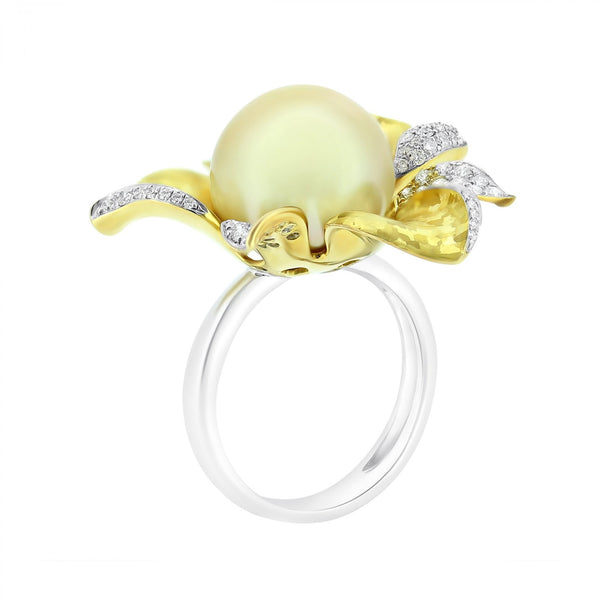 18ct white gold 12.9mm golden pearl & 0.58ct diamond ring