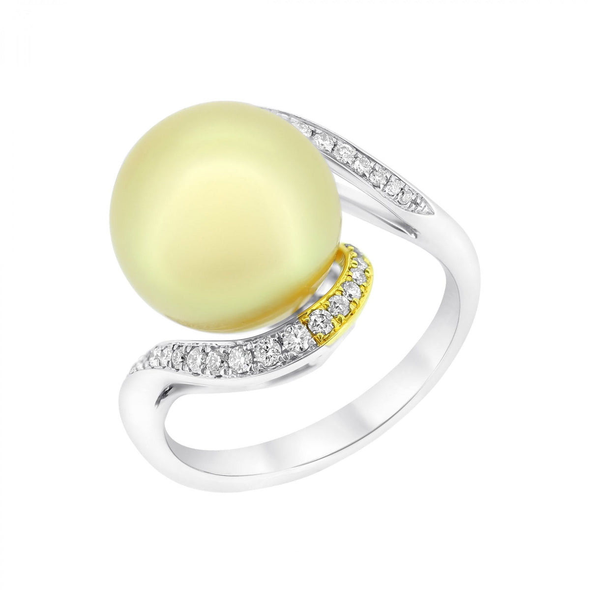 18ct white gold 12.1mm golden pearl & 0.27ct diamond ring