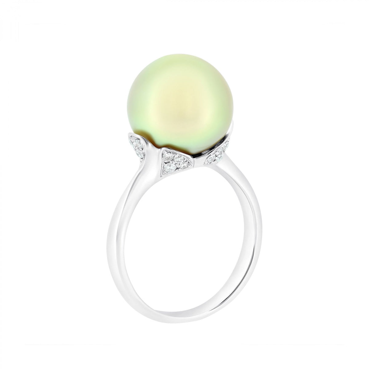 18ct white gold 12.1mm golden pearl & 0.20ct diamond ring