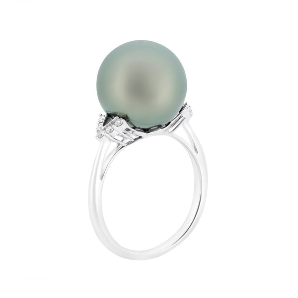 18ct white gold 12.9mm Tahitian pearl & 0.12ct diamond ring