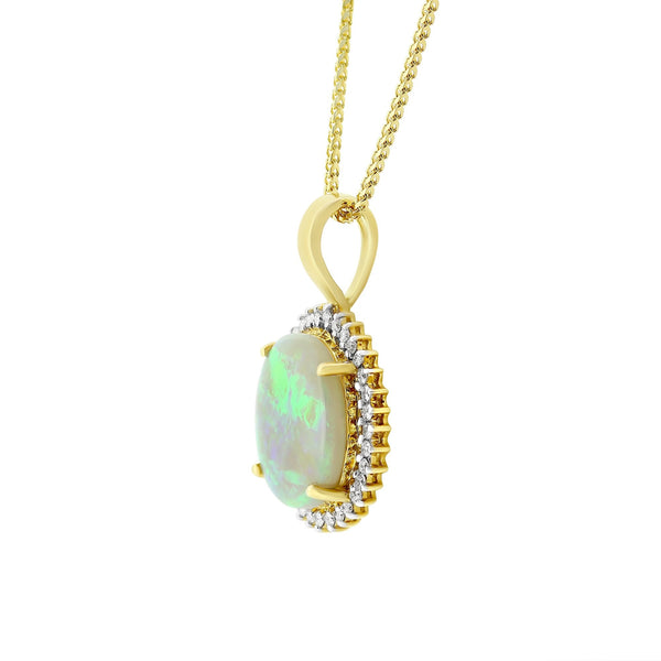 18ct yellow gold 4.51ct natural opal & 0.36ct diamond pendant