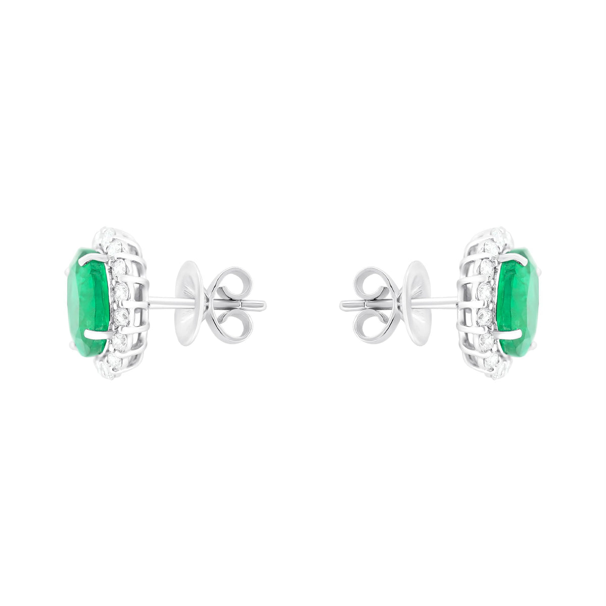 18ct white gold 3.50ct emerald & 0.85ct diamond earrings