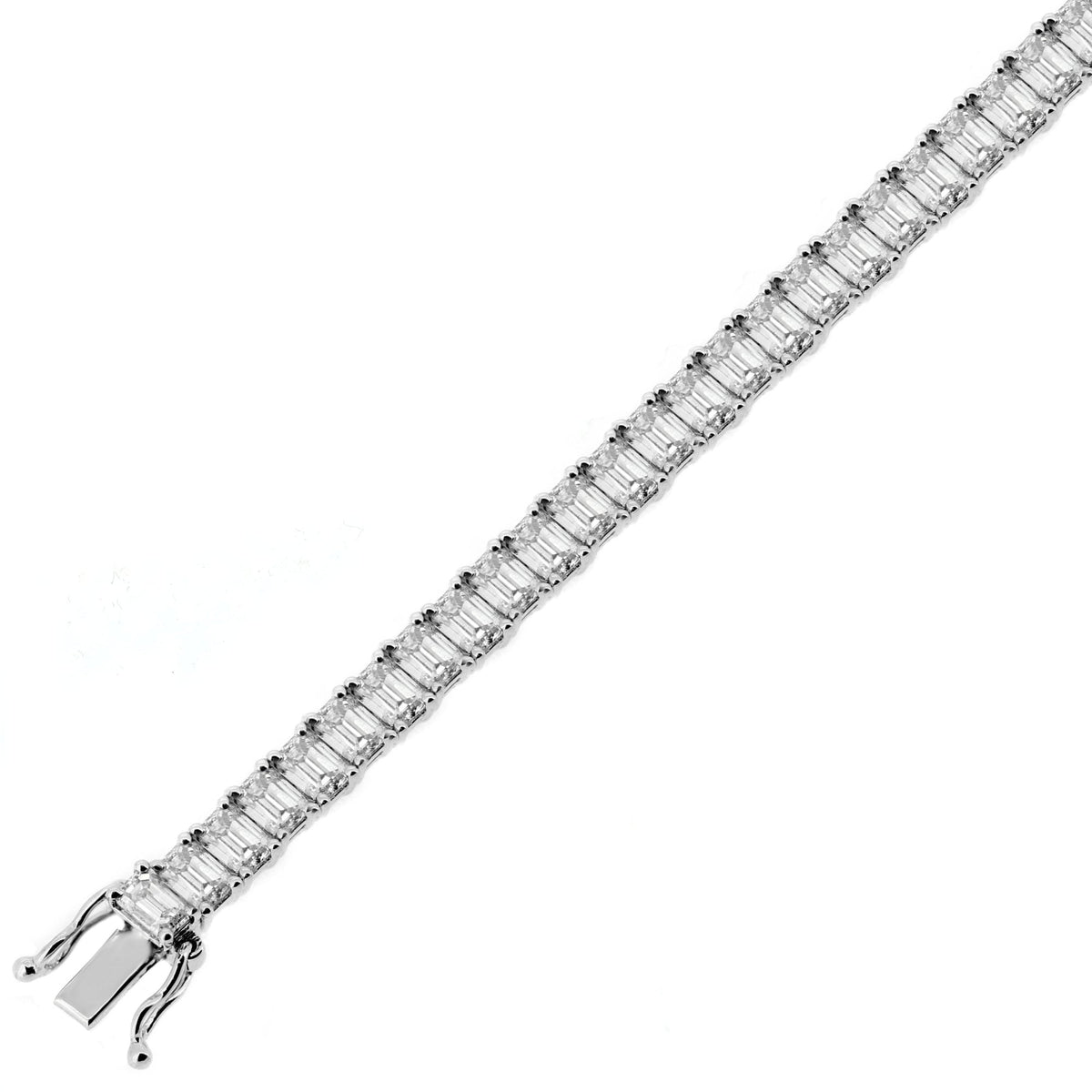 18ct white gold 9.30ct emerald cut diamond bracelet