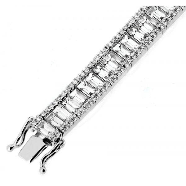 18ct white gold 7.13ct baguette & round diamond bracelet