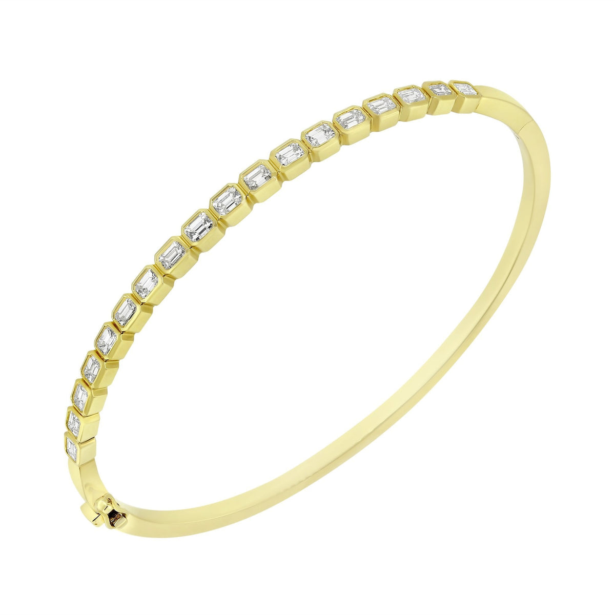 18ct yellow gold 1.63ct emerald cut diamond bangle