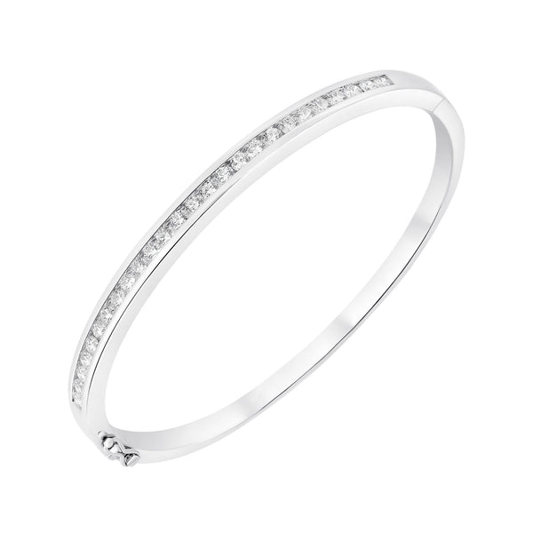 18ct white gold 1.45ct round brilliant cut diamond bangle