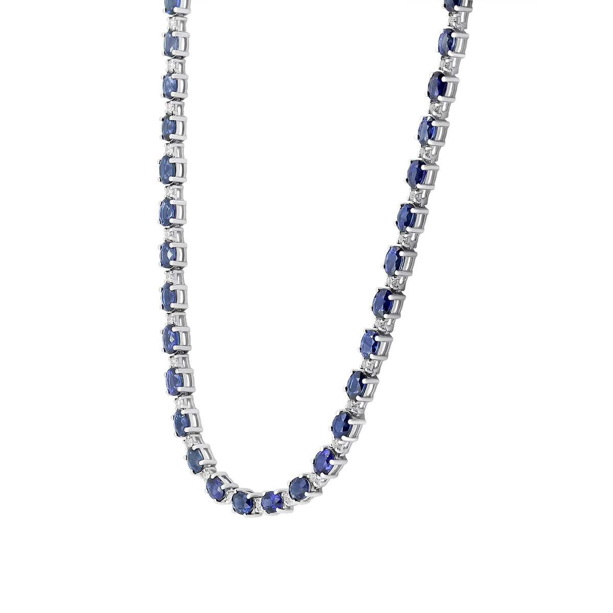 18ct white gold 15.08ct sapphire & 1.34 diamond necklace