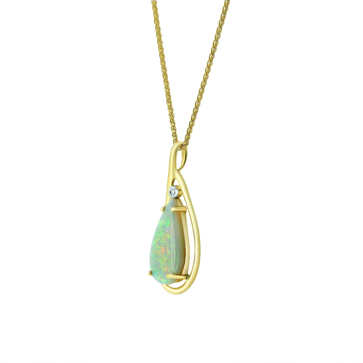 14ct yellow gold 1.72ct natural opal & 0.02ct diamond pendant