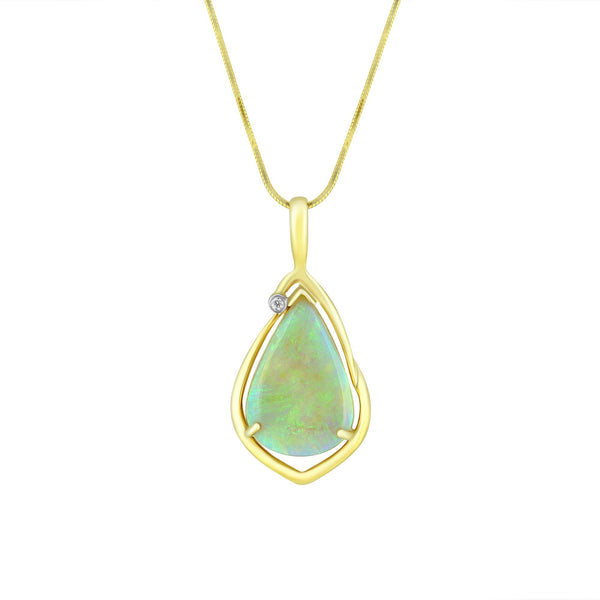 14ct yellow gold 8.75ct natural opal & 0.02ct diamond pendant